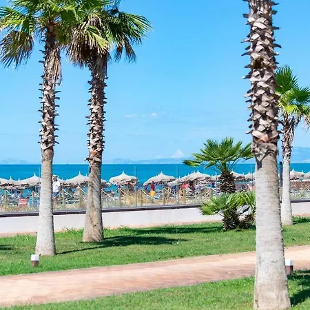 Курортный комплекс Giglio Di Mare *