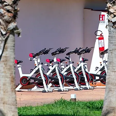 Курортный комплекс Giglio Di Mare *